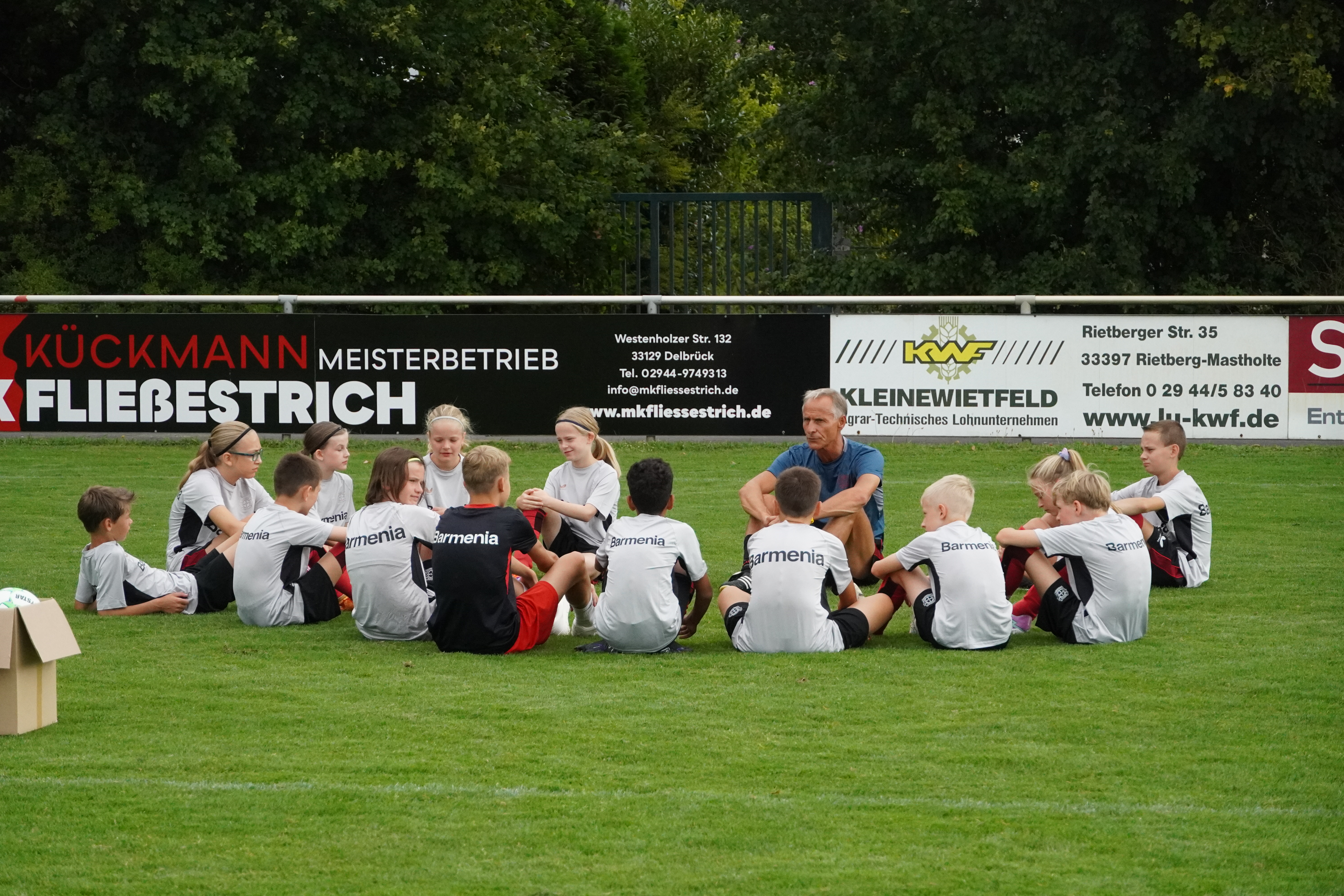 Besprechung